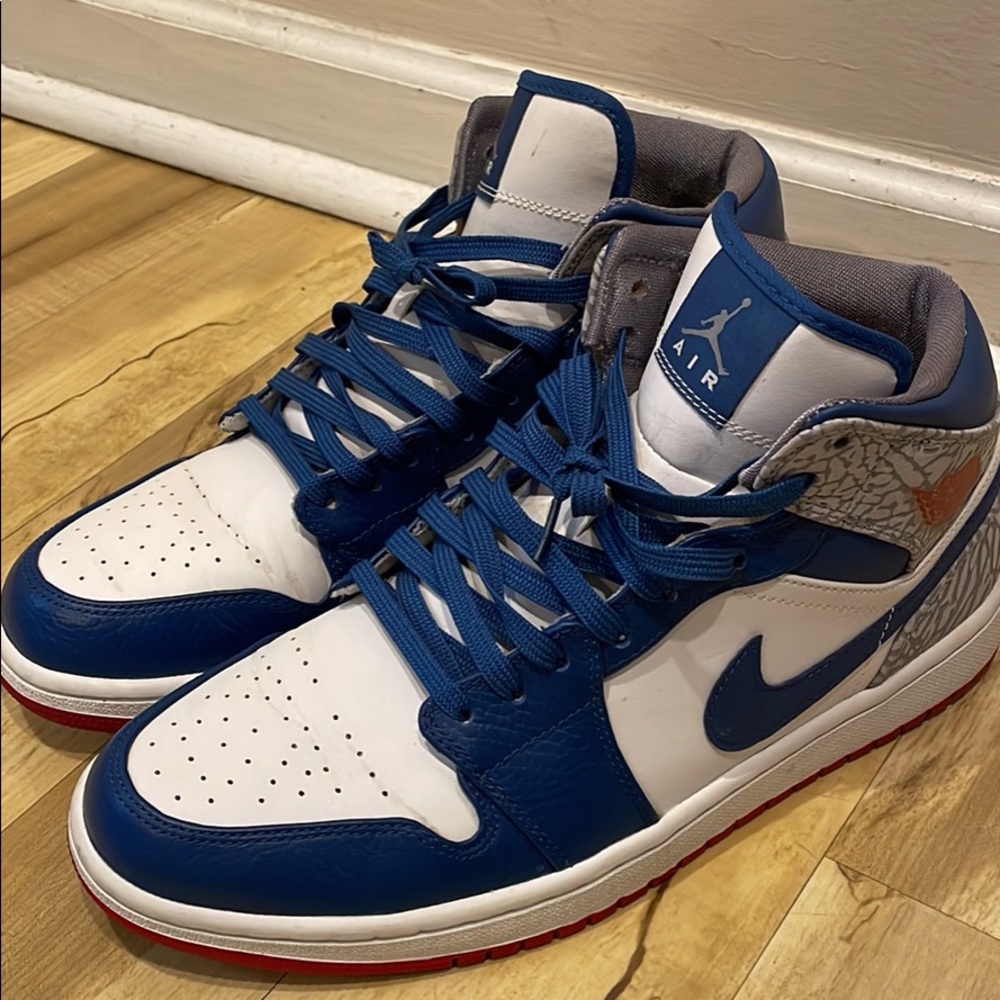 Air Jordan 1 True Blue